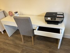 tavolo consolle con cassetti