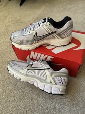 IB7253-500 Nike Zoom Vomero 5