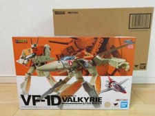 Bandai DX Macross / Robotech