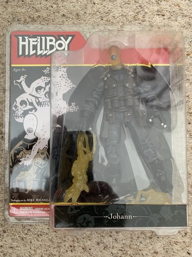 Figurina hellboy mezco - figurina,
