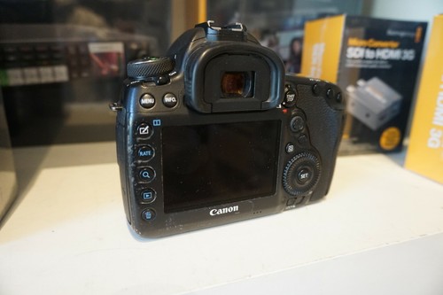 Canon eos mark iv - canon,