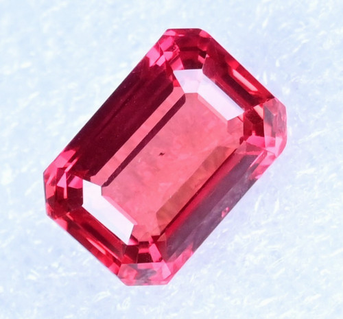 Spinello rosso rosa - spinello, rosso-rosa