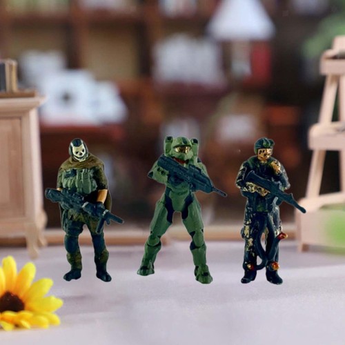 Set figure giocattolo in - set, di