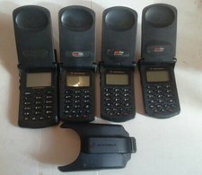 Lotto 4 cellulari MOTOROLA