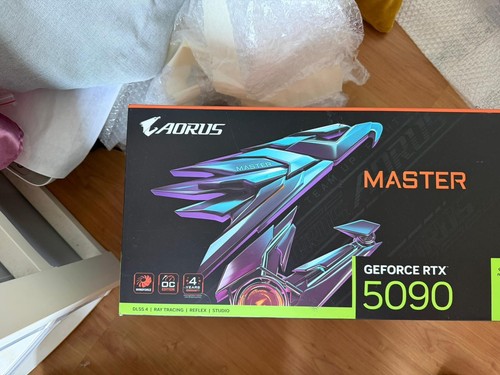 Gigabyte aorus rtx5090 master - aorus,