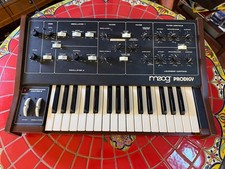 Moog Prodigy 336A
