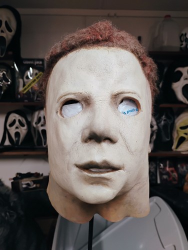 Nag tony halloween michael - tony,