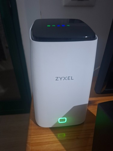 Zyxel nebula fwa510 - zyxel,