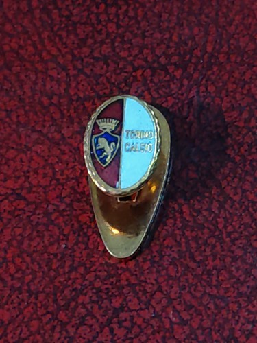 Distintivo torino calcio - torino,