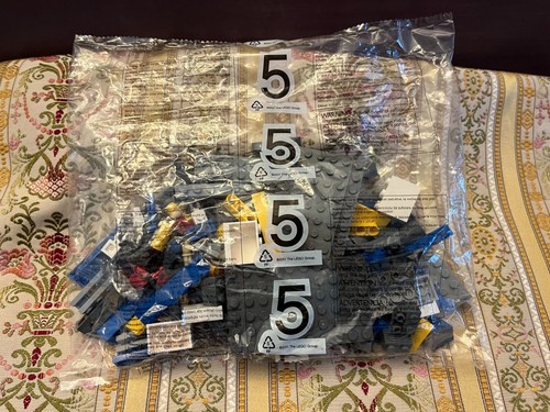 Lego 7066 space - space, alien