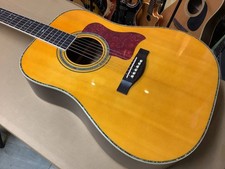 Chitarra acustica Three S