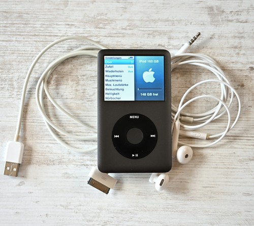 Apple ipod classic - ipod,