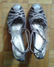 Sandalo DONNA Nuovo. Colore