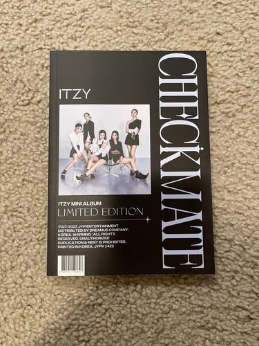 Itzy checkmate limited album - checkmate,