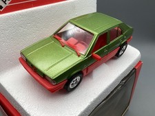Modellini auto 1:25 non 1:24 Polistil Alfa 33 con scatola originale