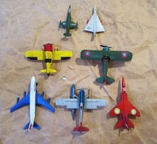 Lotto di 7 MODELLINI AEREI AEREOPLANI MILITARI CIVILI AEREO MILITARE E DI LINEA