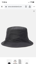 STONE ISLAND BUSSOLA BADGE CAPPELLO A SECCHIELLO NERO - XL prezzo di listino £160