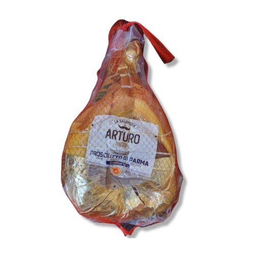 Prosciutto crudo disossato
