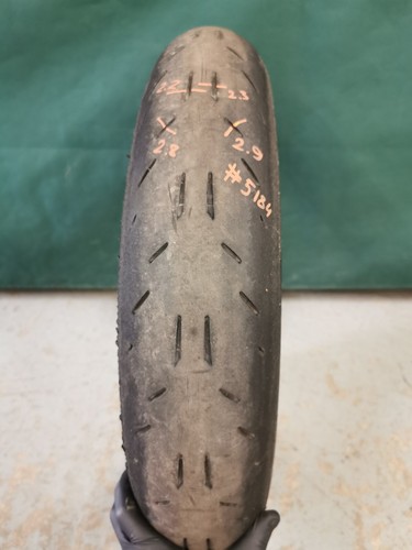 Pneumatico anteriore moto