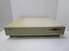 AMIGA 1000 COMPUTER COMMODORE