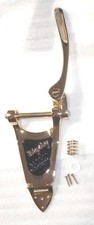 Bigsby® Logo B3GBDE Tremolo