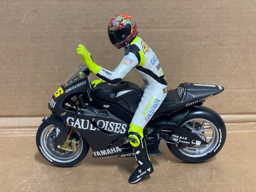 Minichamps rossi yamaha - minichamps,