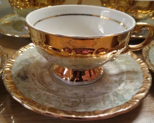Demi tasse set for - 10,