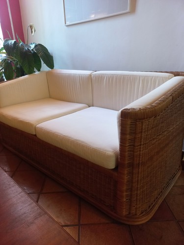 Due divani posti - divani, (