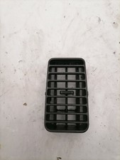 RICAMBI USATI, BOCCHETTA ARIA DESTRA NISSAN PATROL 