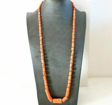 Collana antica di corallo naturale cerasuolo lunga vintage Italia