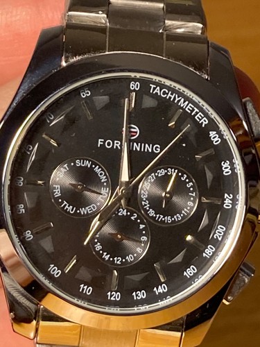 Nuovissimo orologio - nuovissimo,