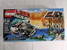 LEGO BAD COP'S INSEGUIMENTO