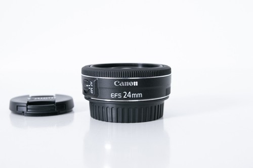 Canon f 2 - mm, f/2.8