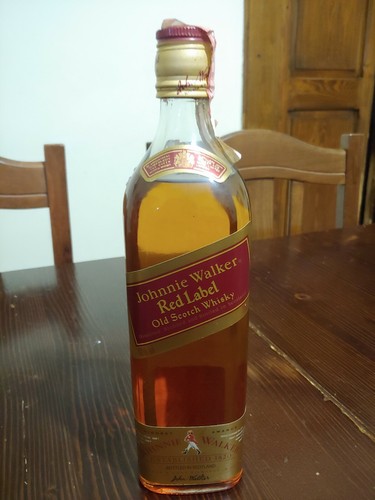 Johnnie walker red label - johnnie,