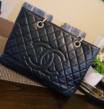 AUTH  CHANEL GST GRAND