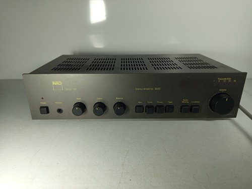 Amplificatore stereo integrato
