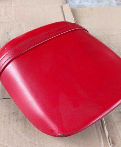 Sella rossa per - 748, 916