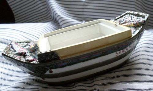 Rare antique wedgwood sardine - rare,