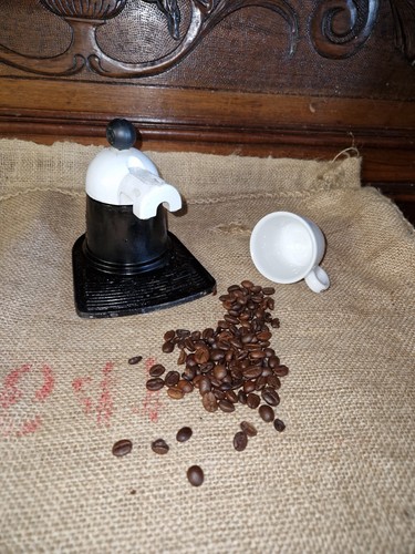 Vecchia macchina caffe - vecchia, caffe'