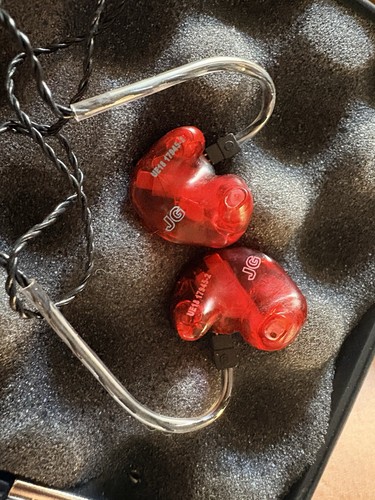 Ultimate ears plus - ultimate, 18