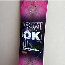 Snowboard SMOKIN 148 mai usato