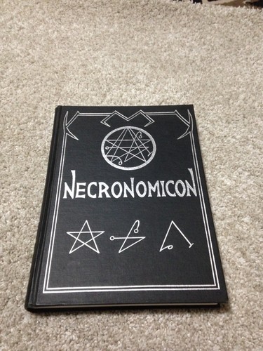 Necronomicon simon 1977 - simon,