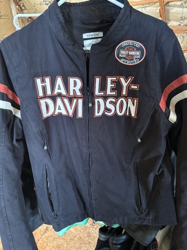 Vintage harley davidson riding - harley-davidson,