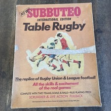 Subbuteo Edizione Internazionale Tavolo Rugby Box e Pitch Post e solo mischiato