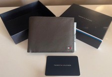 Tommy Hilfiger portafoglio