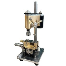 Fresatrice CNC alta precisione