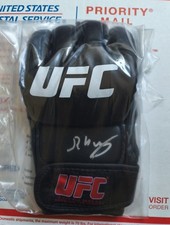 Guanto UFC firmato Shavkat