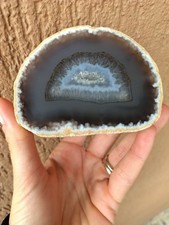Minerali  ** GEODE DI AGATA