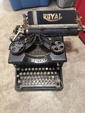 Antica macchina da scrivere