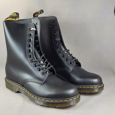 Dr. Martens 1490 Black Smooth